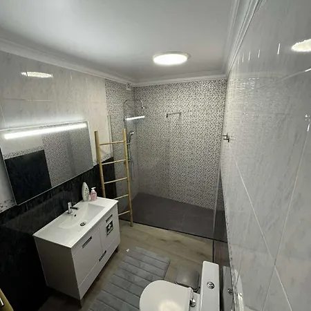 Holiday home Alvarenga House *