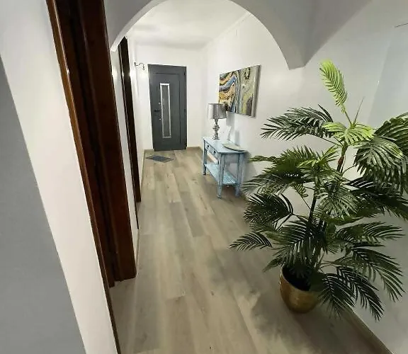 Alvarenga House بيت للعطل Maia (Sao Miguel)