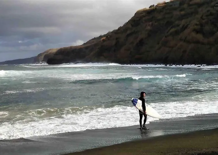 Alvarenga House بيت للعطل *